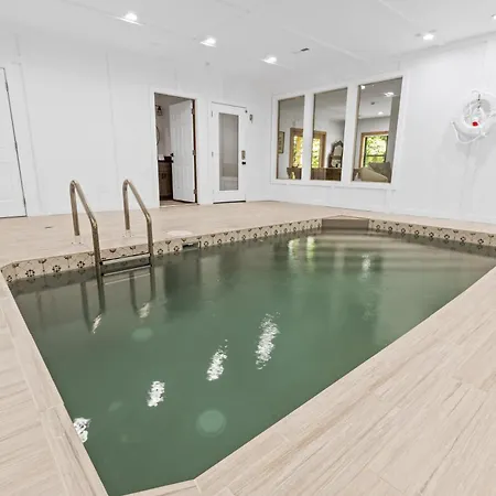 Pool Me Once #390 Villa